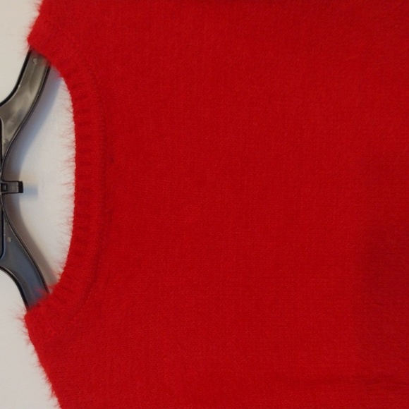 NEW Red Short Sleeve Cropped Sweater size Small - Picture 8 of 8